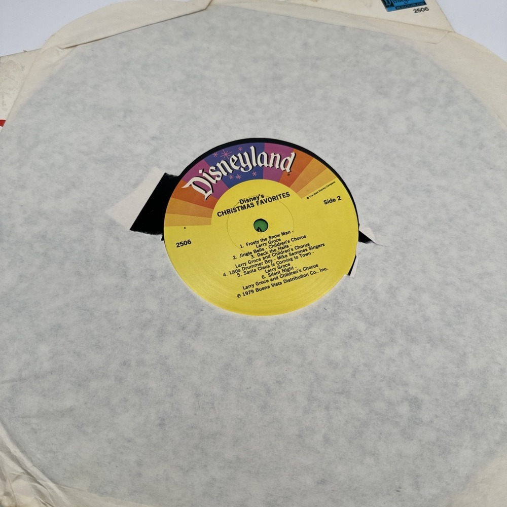 Vintage Disney's Christmas Favorites Vinyl Record - Picture 4 of 4